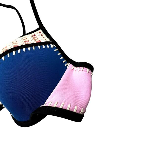 VICTORIA'S SECRET Blue Pink Crochet Boho Hipster Bikini Set 34B Top Large Bottom - Picture 9 of 11